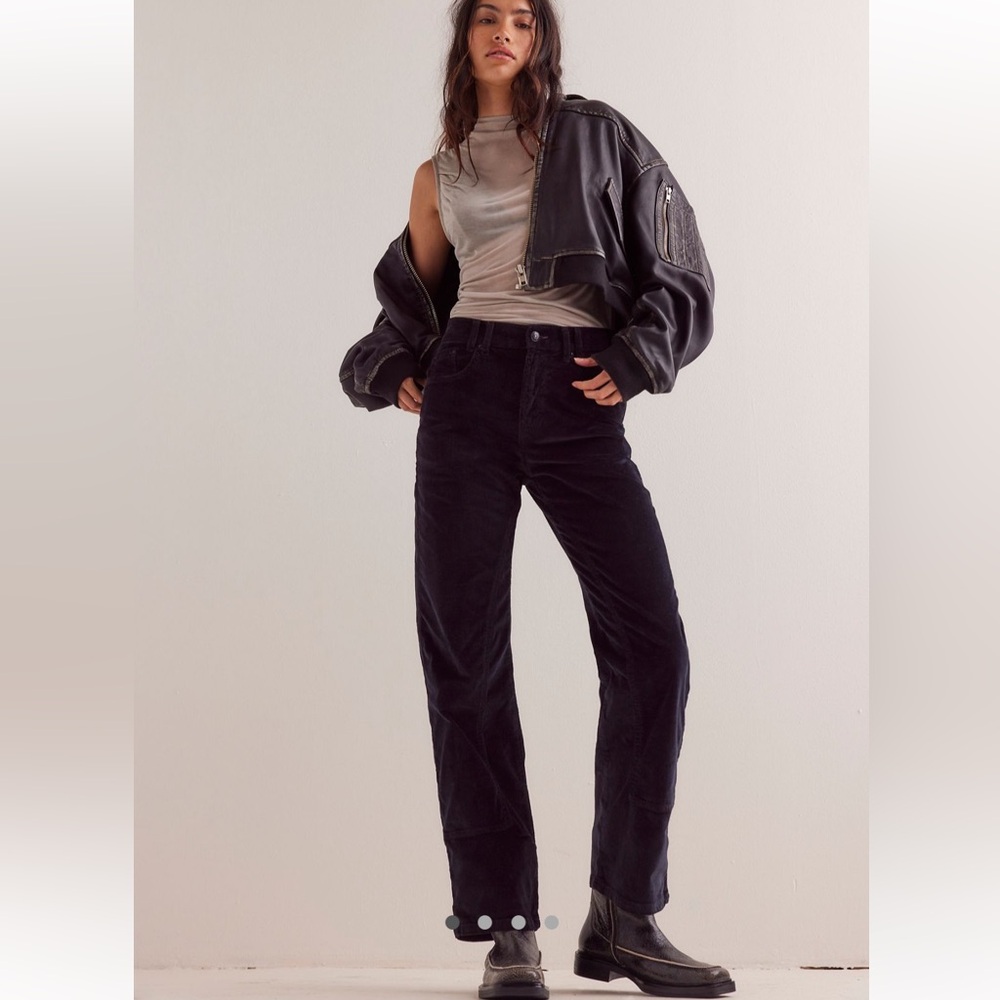 Free People We The Free Risk Taker High Rise corduroy Jeans 29 black Jean NEW